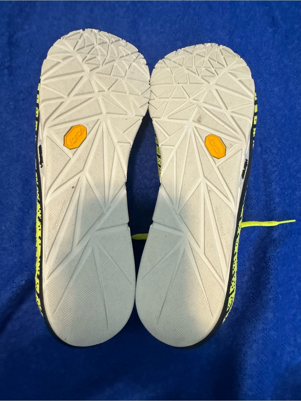New Balance Neon Yellow Minimus Men's Athletic Running Shoes - Picture 6 of 8